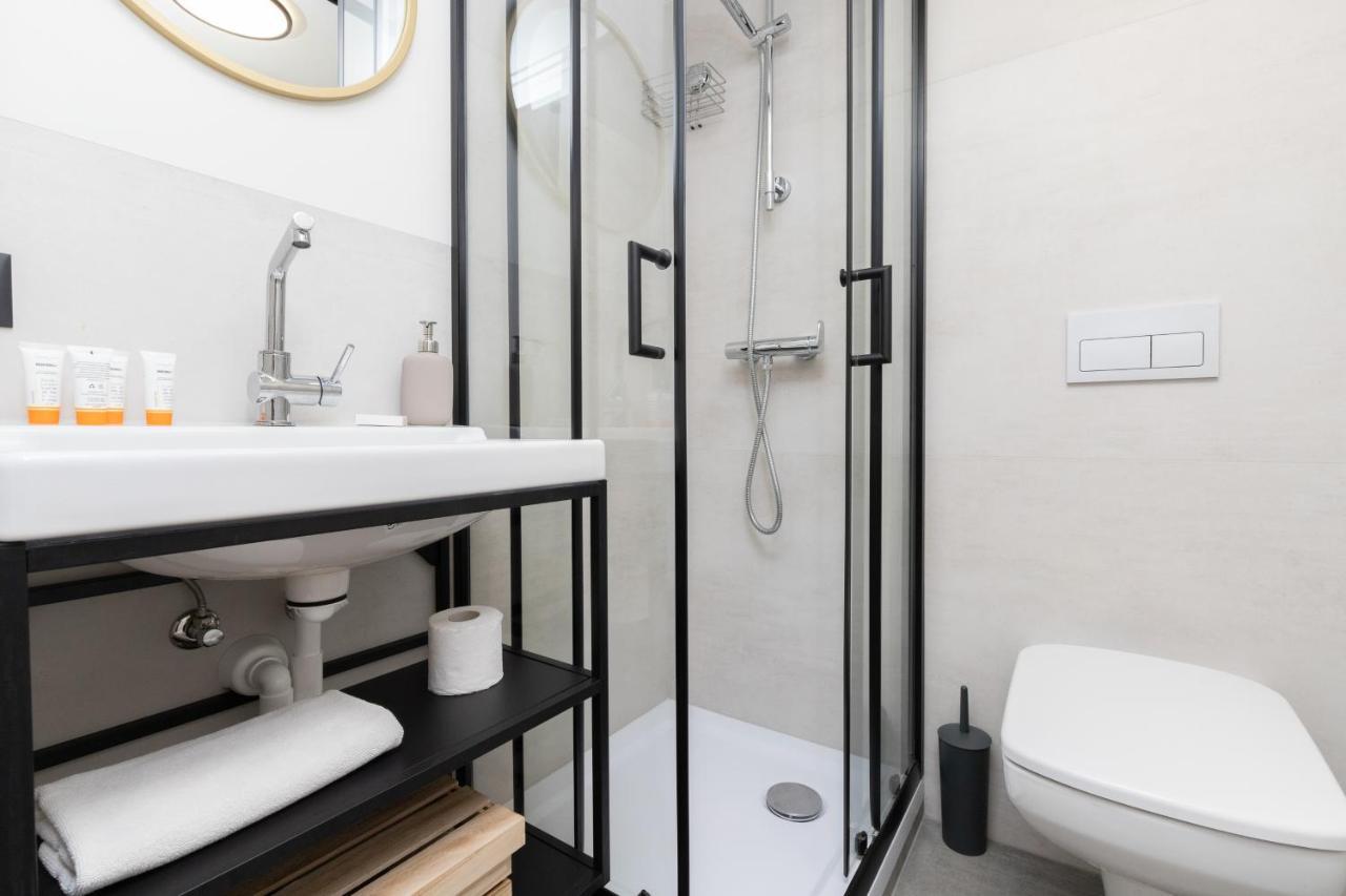 Nad Motlawa Apartamenty Seredynskiego By Noclegi Renters Gdańsk Kültér fotó